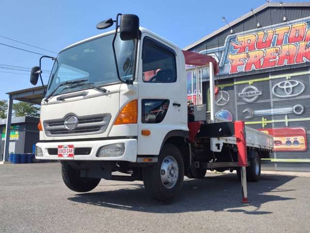 日野自動車レンジャー 4tユニック 4段クレーン ラジコン付|中古トラックの販売・買取・査定のアイナビ