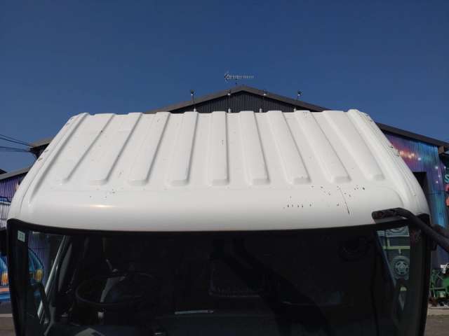 日野自動車レンジャー 4tユニック 4段クレーン ラジコン付|中古トラックの販売・買取・査定のアイナビ