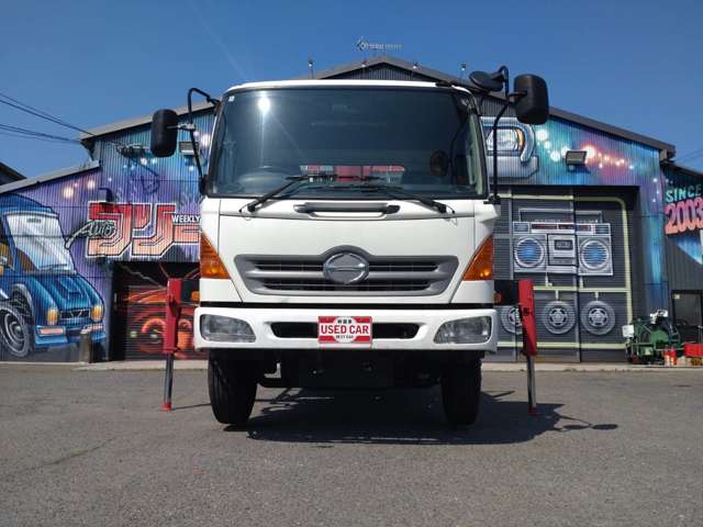 日野自動車レンジャー 4tユニック 4段クレーン ラジコン付|中古トラックの販売・買取・査定のアイナビ