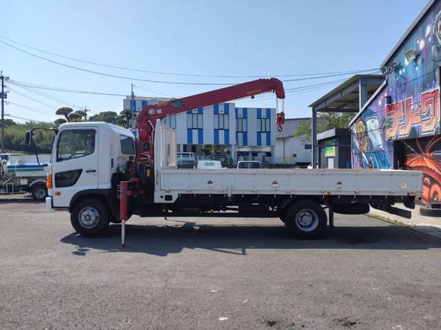 日野自動車レンジャー 4tユニック 4段クレーン ラジコン付|中古トラックの販売・買取・査定のアイナビ