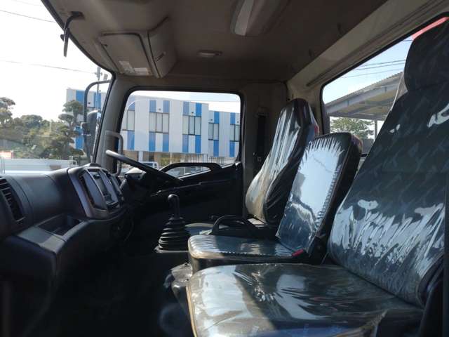 日野自動車レンジャー 4tユニック 4段クレーン ラジコン付|中古トラックの販売・買取・査定のアイナビ