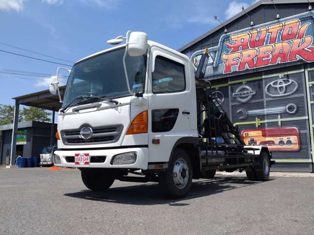 日野自動車レンジャー アームロール ハイブリッド車|中古トラックの販売・買取・査定のアイナビ