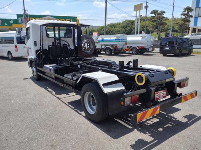 日野自動車レンジャー アームロール ハイブリッド車|中古トラックの販売・買取・査定のアイナビ