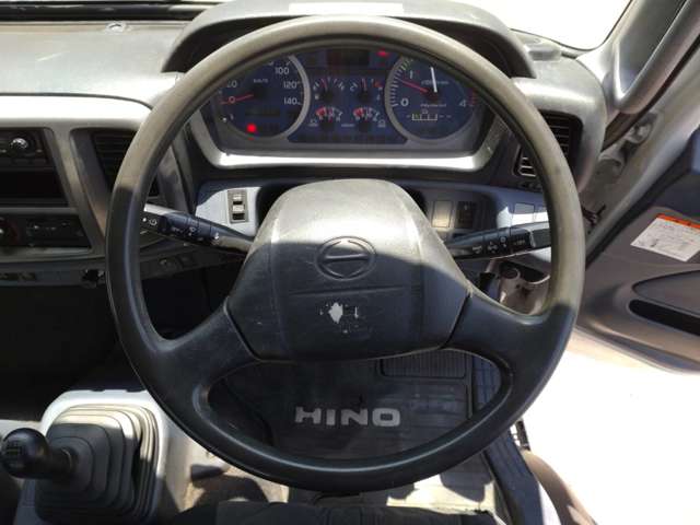 日野自動車レンジャー アームロール ハイブリッド車|中古トラックの販売・買取・査定のアイナビ