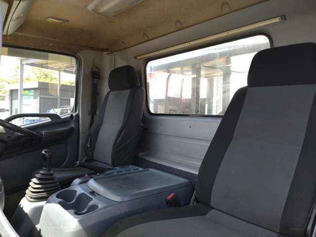 日野自動車レンジャー アームロール ハイブリッド車|中古トラックの販売・買取・査定のアイナビ