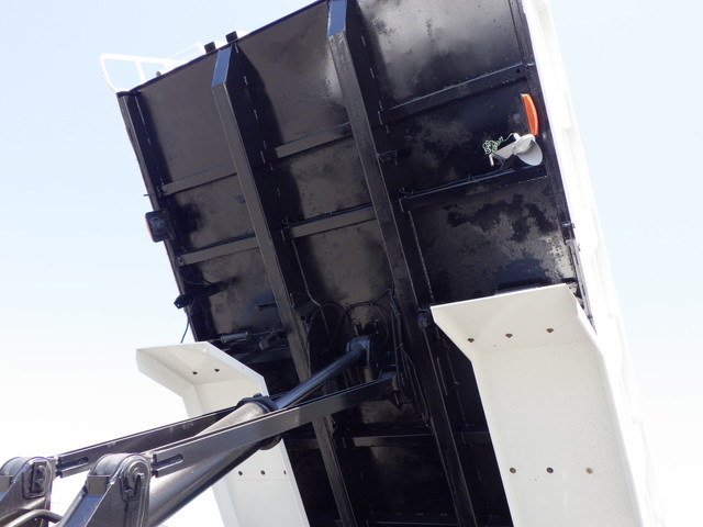 イスズQKG-CXZ77AT土砂禁ダンプ10t|中古トラックの販売・買取・査定のアイナビ