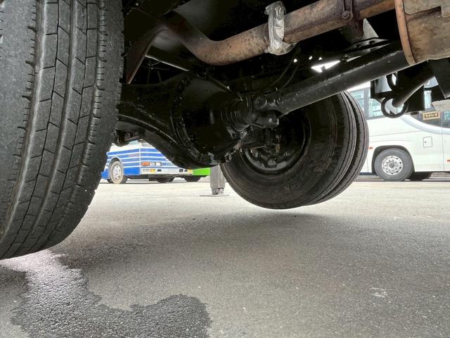 三菱ふそうキャンター高所作業車|中古トラックの販売・買取・査定のアイナビ