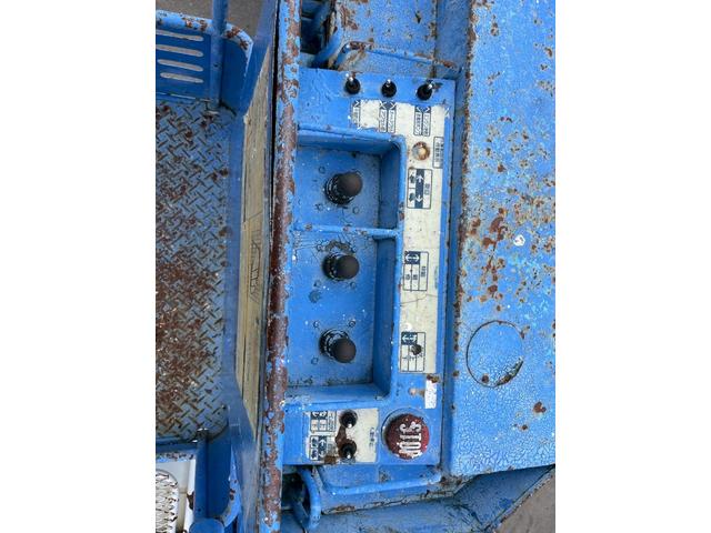 三菱ふそうキャンター高所作業車|中古トラックの販売・買取・査定のアイナビ