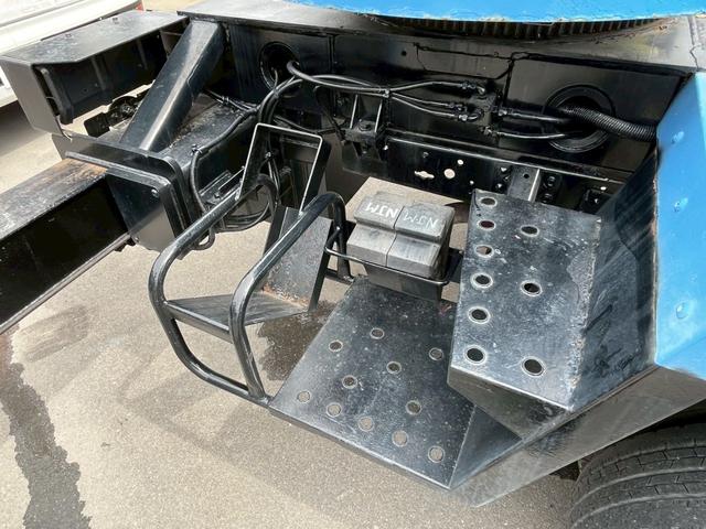 三菱ふそうキャンター高所作業車|中古トラックの販売・買取・査定のアイナビ