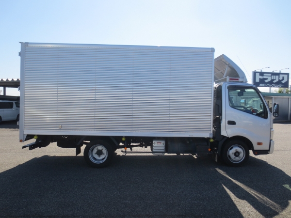 トヨタトヨエースワイドロングドライバン|中古トラックの販売・買取・査定のアイナビ