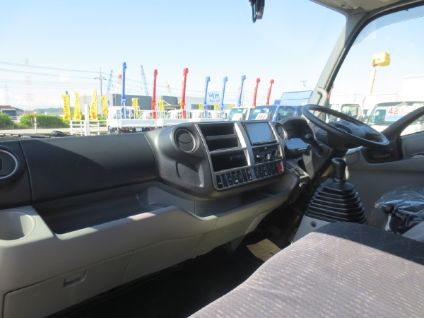 トヨタトヨエースワイドロングドライバン|中古トラックの販売・買取・査定のアイナビ