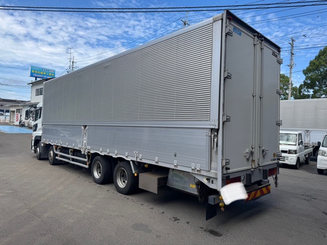 H28クオン AT 4軸低床13.5t Rエアサス フルハーフ|中古トラックの販売・買取・査定のアイナビ