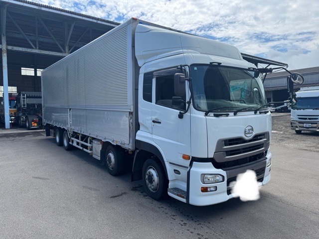 H28クオン AT 4軸低床13.5t Rエアサス フルハーフ|中古トラックの販売・買取・査定のアイナビ