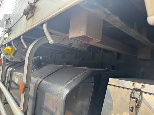 H28検付Sグレートアルミブロック床鉄板7MT Rエアサス|中古トラックの販売・買取・査定のアイナビ