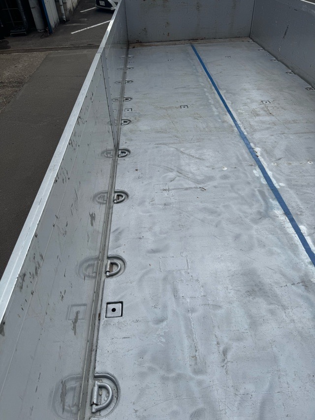 H28検付Sグレートアルミブロック床鉄板7MT Rエアサス|中古トラックの販売・買取・査定のアイナビ