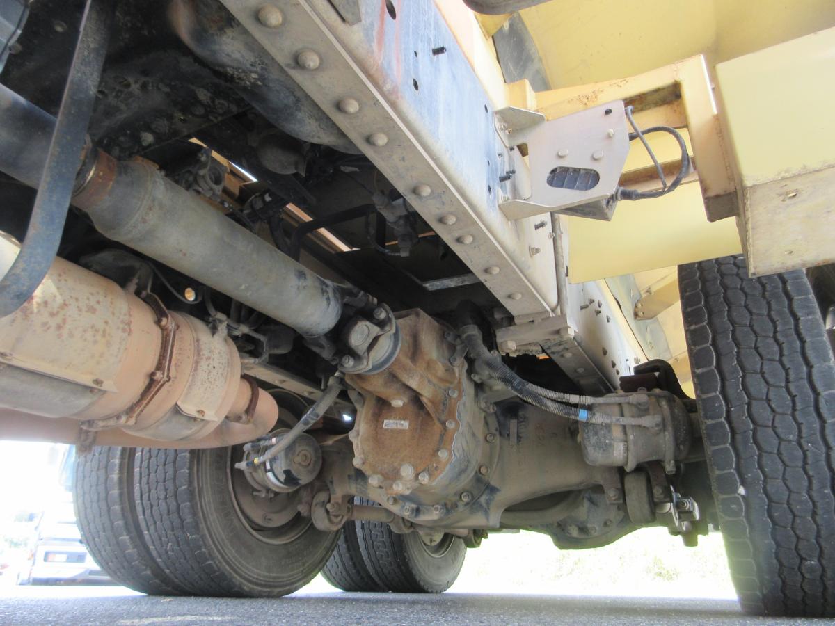 レンジャー 積載11トン コンクリートミキサー車 カヤバ!!|中古トラックの販売・買取・査定のアイナビ