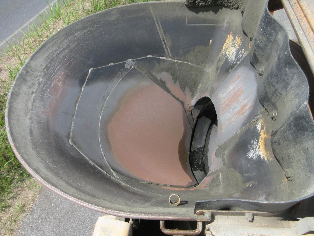 レンジャー 積載11トン コンクリートミキサー車 カヤバ!!|中古トラックの販売・買取・査定のアイナビ