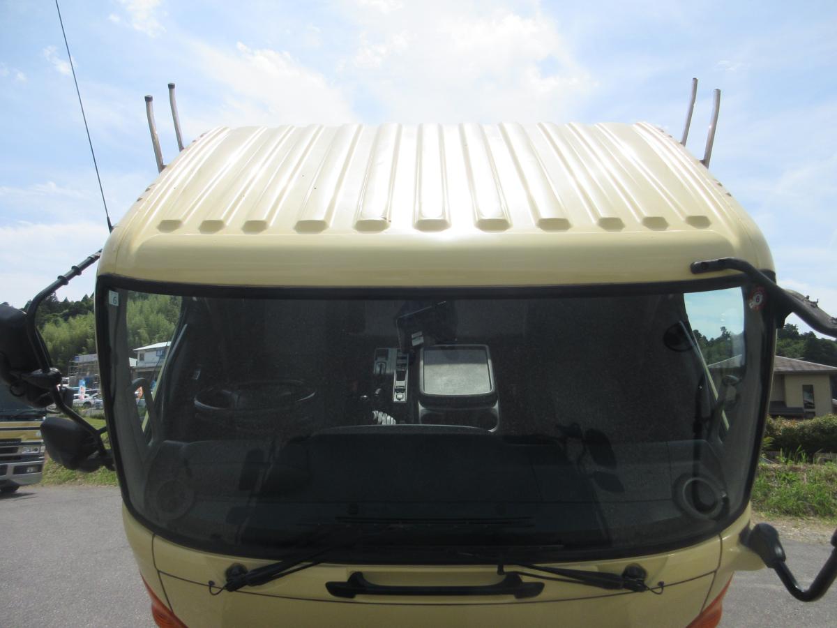 レンジャー 積載11トン コンクリートミキサー車 カヤバ!!|中古トラックの販売・買取・査定のアイナビ