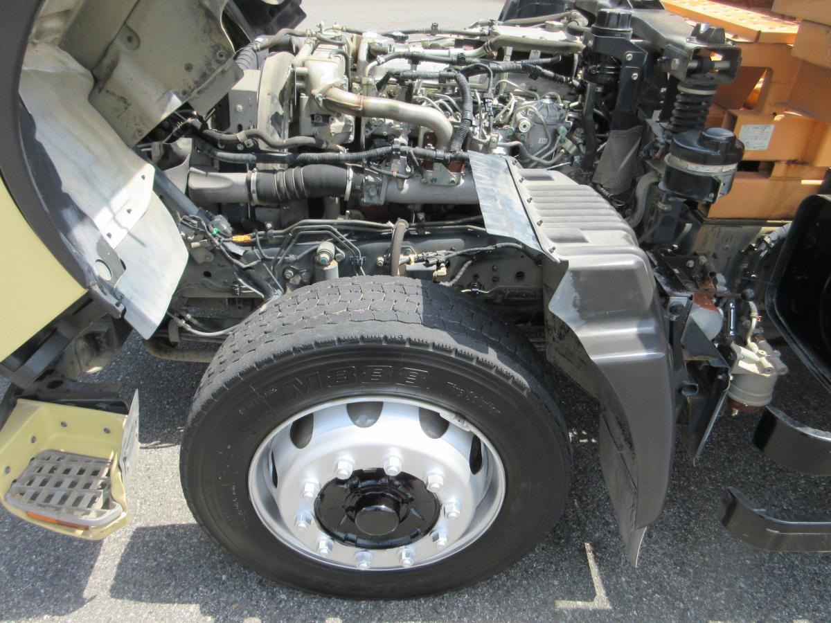 レンジャー 積載11トン コンクリートミキサー車 カヤバ!!|中古トラックの販売・買取・査定のアイナビ