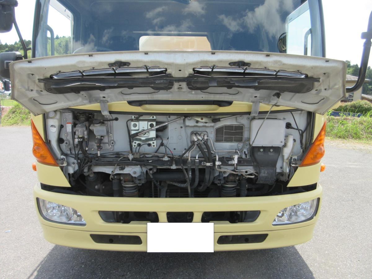 レンジャー 積載11トン コンクリートミキサー車 カヤバ!!|中古トラックの販売・買取・査定のアイナビ