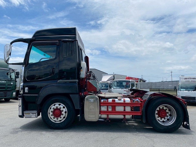 トラクターヘッドハイルーフ後輪エアサス10t45t牽引|中古トラックの販売・買取・査定のアイナビ