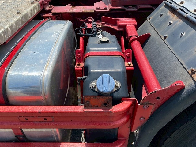 トラクターヘッドハイルーフ後輪エアサス10t45t牽引|中古トラックの販売・買取・査定のアイナビ