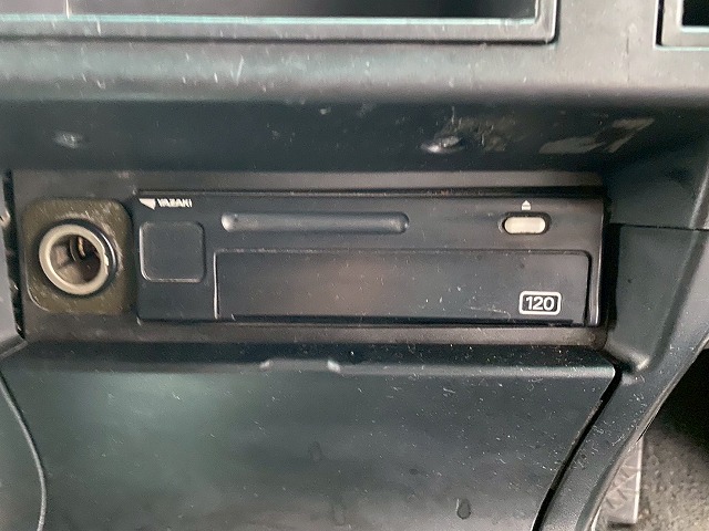 トラクターヘッドハイルーフ後輪エアサス10t45t牽引|中古トラックの販売・買取・査定のアイナビ