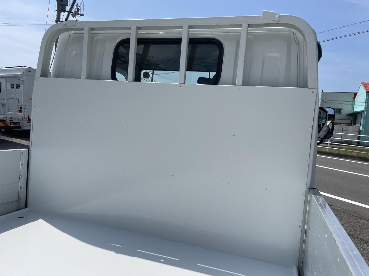 R1キャンター 2t平ボディ アルミブロック|中古トラックの販売・買取・査定のアイナビ