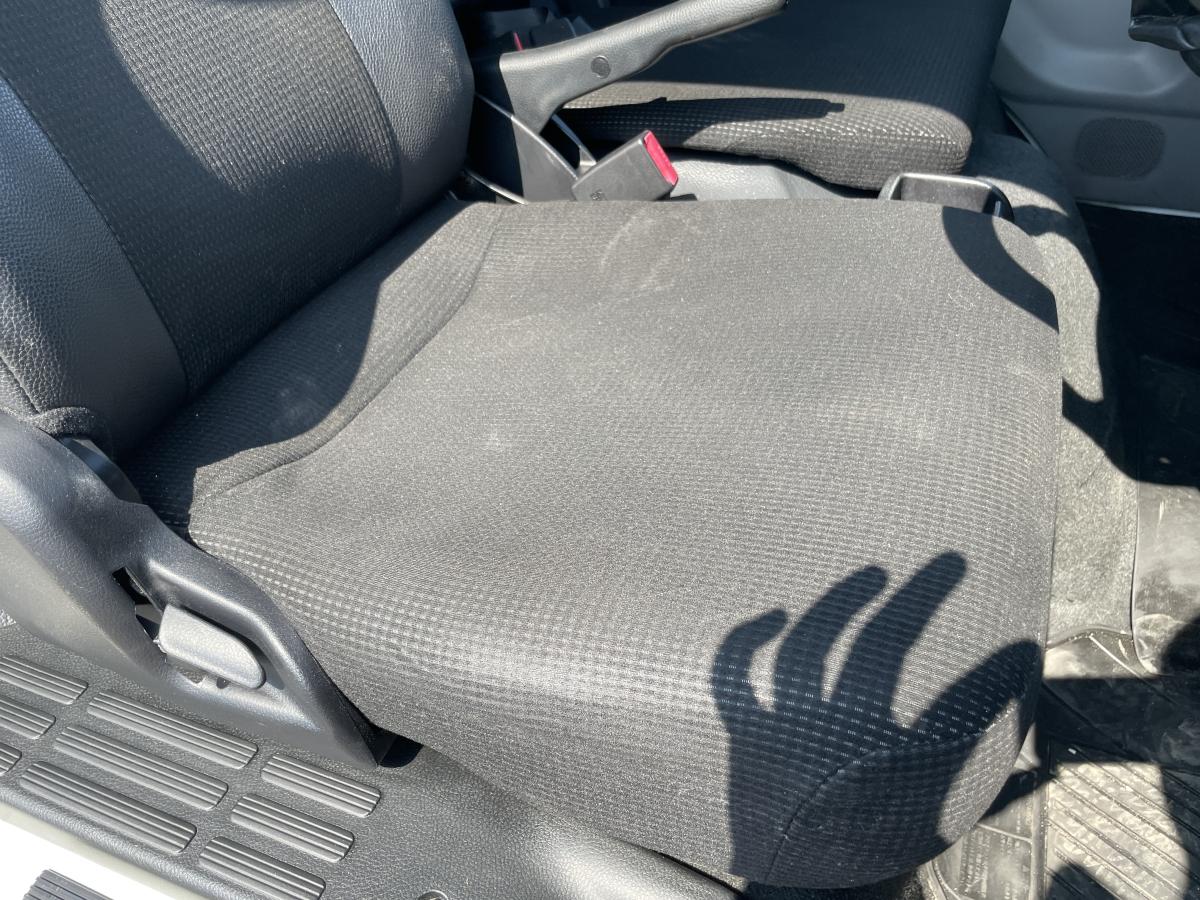 R1キャンター 2t平ボディ アルミブロック|中古トラックの販売・買取・査定のアイナビ