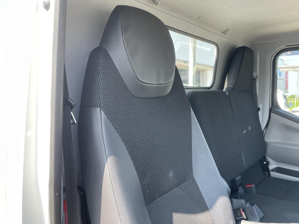 R1キャンター 2t平ボディ アルミブロック|中古トラックの販売・買取・査定のアイナビ