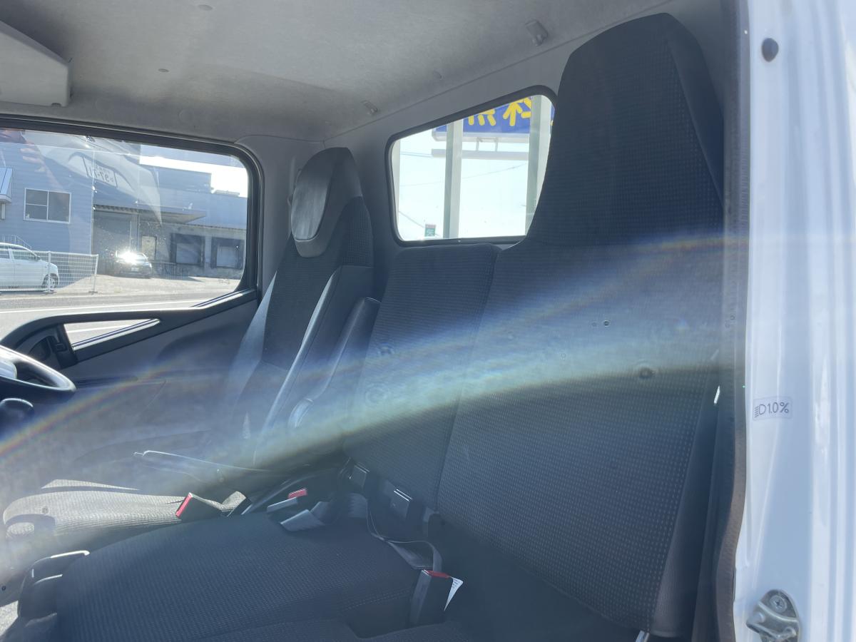 R1キャンター 2t平ボディ アルミブロック|中古トラックの販売・買取・査定のアイナビ