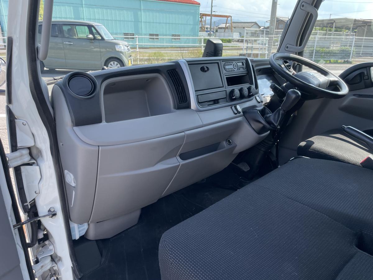 R1キャンター 2t平ボディ アルミブロック|中古トラックの販売・買取・査定のアイナビ