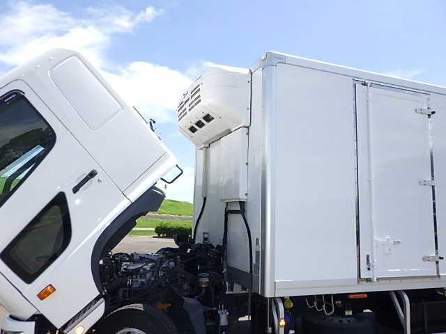 日野 平成31年式 格納ゲート付き 冷凍バン|中古トラックの販売・買取・査定のアイナビ