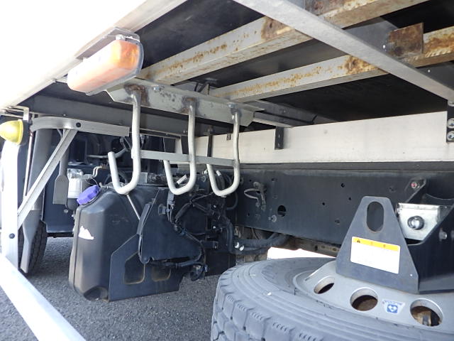 日野 平成31年式 格納ゲート付き 冷凍バン|中古トラックの販売・買取・査定のアイナビ