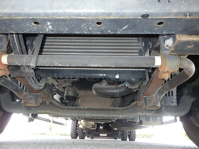 日野 平成31年式 格納ゲート付き 冷凍バン|中古トラックの販売・買取・査定のアイナビ