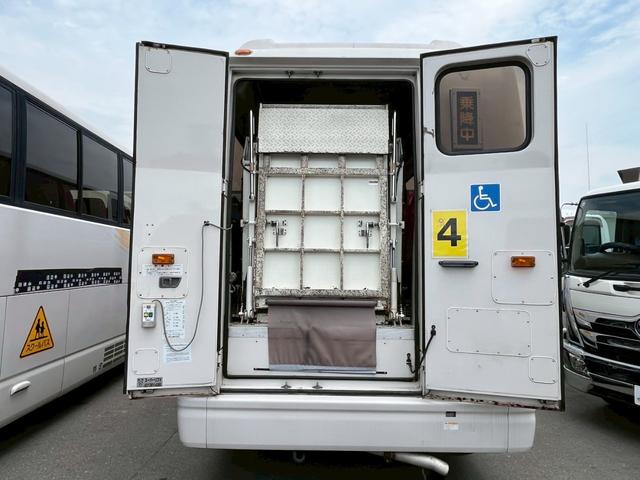 日野メルファバス|中古トラックの販売・買取・査定のアイナビ