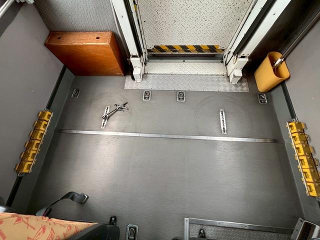 日野メルファバス|中古トラックの販売・買取・査定のアイナビ