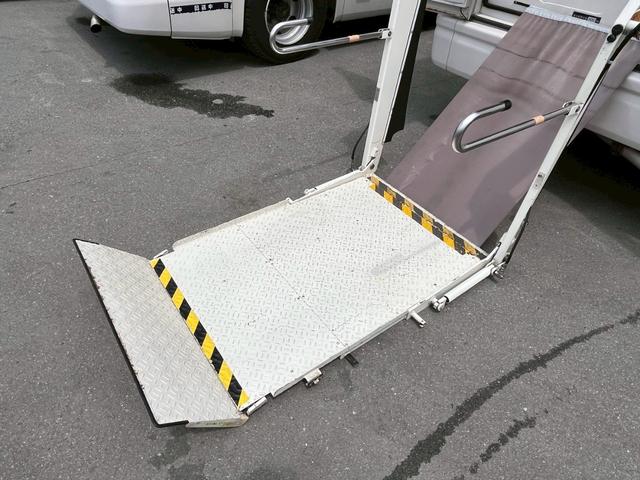 日野メルファバス|中古トラックの販売・買取・査定のアイナビ