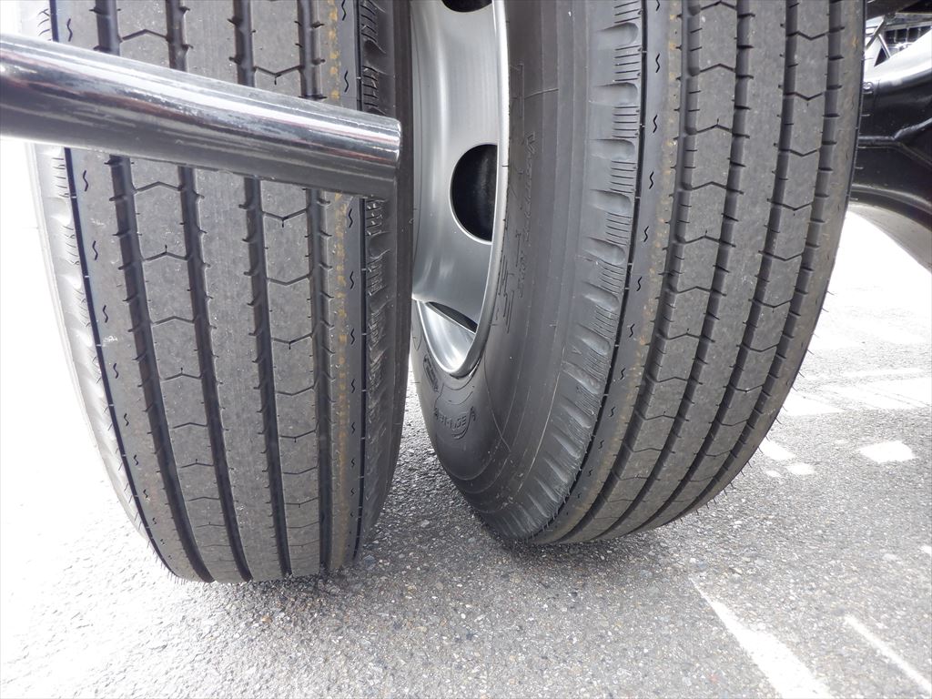 R6 フォワード アームロール|中古トラックの販売・買取・査定のアイナビ