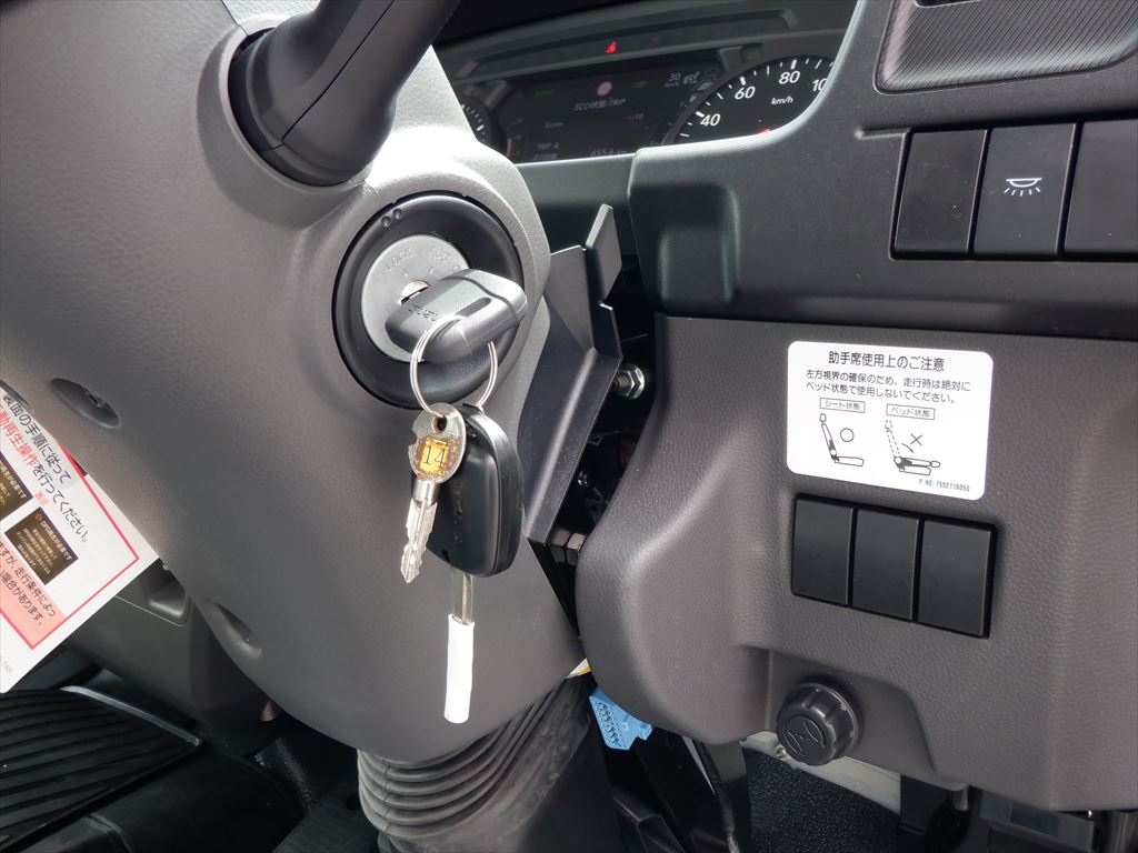 R6 フォワード アームロール|中古トラックの販売・買取・査定のアイナビ