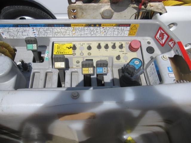 日野 特殊車両 デュトロ|中古トラックの販売・買取・査定のアイナビ