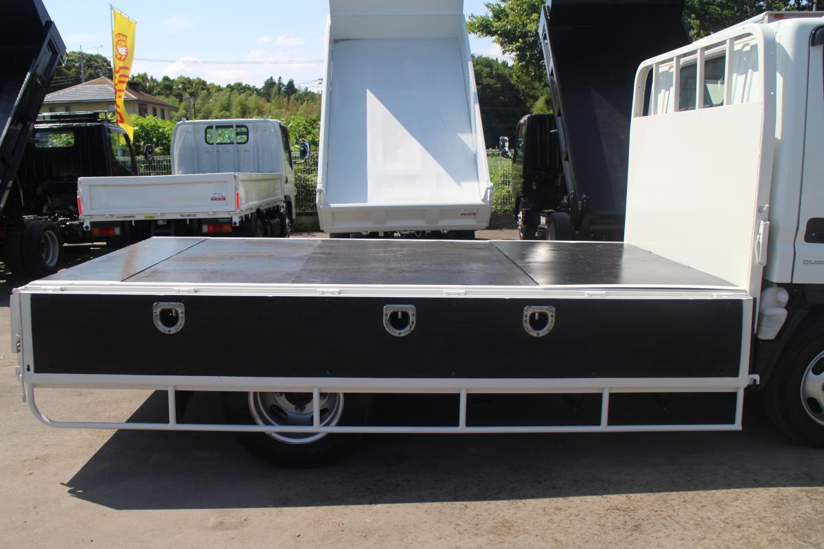 R1 キャンタ- 2トン 平ボディー オートマ 電動ミラ―|中古トラックの販売・買取・査定のアイナビ