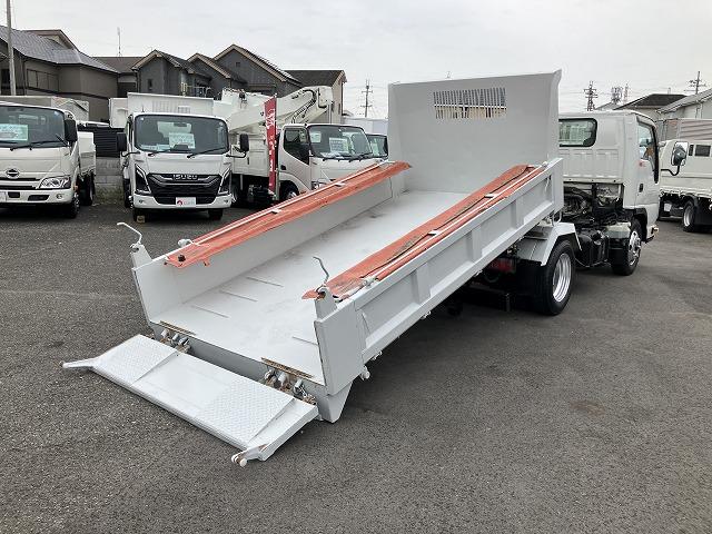 いすゞ ダンプ|中古トラックの販売・買取・査定のアイナビ