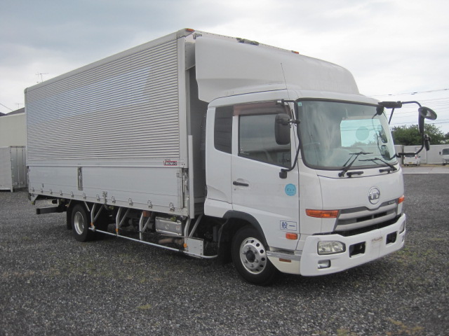 フルワイドエアサス寝台付アルミホイール付|中古トラックの販売・買取・査定のアイナビ