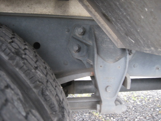 フルワイドエアサス寝台付アルミホイール付|中古トラックの販売・買取・査定のアイナビ