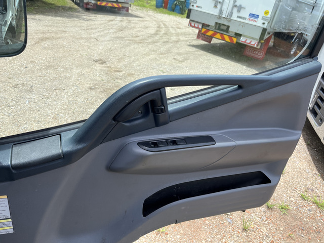 【垂直PG付×AT車×平ボディ】三菱ふそう/キャンター|中古トラックの販売・買取・査定のアイナビ