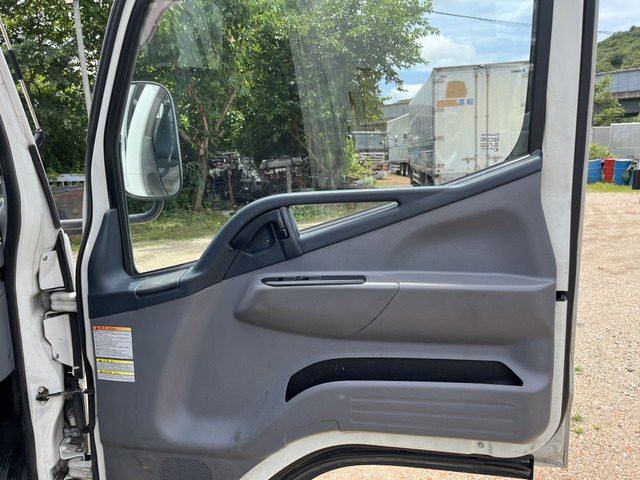 【垂直PG付×AT車×平ボディ】三菱ふそう/キャンター|中古トラックの販売・買取・査定のアイナビ