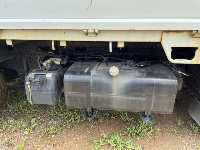 【垂直PG付×AT車×平ボディ】三菱ふそう/キャンター|中古トラックの販売・買取・査定のアイナビ