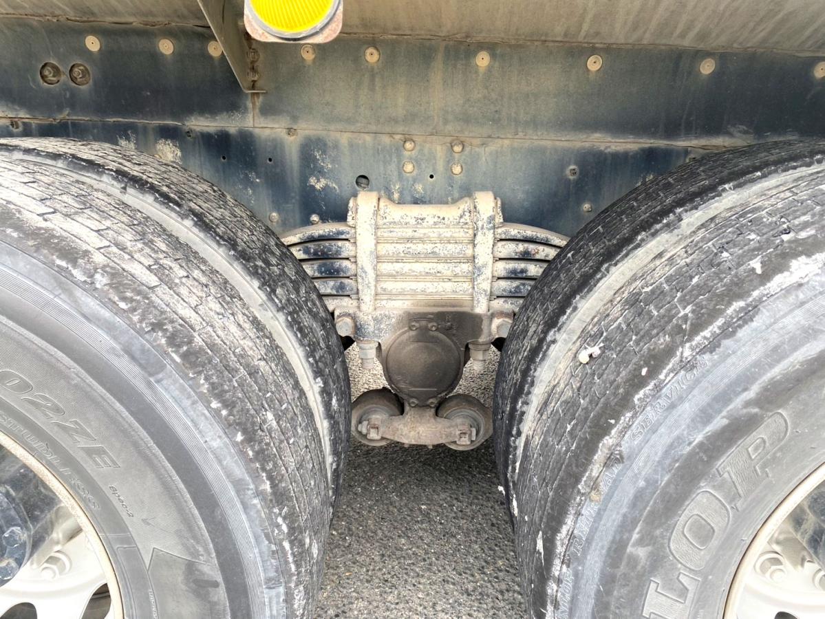 平成27年いすゞギガ生コンミキサー車カヤバM44QKG-CXZ77AT|中古トラックの販売・買取・査定のアイナビ