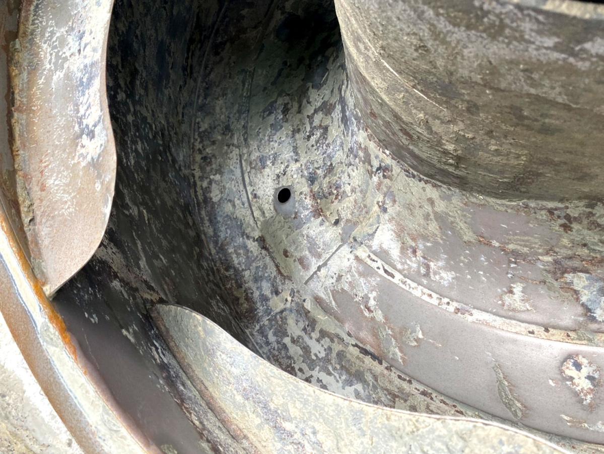 平成27年いすゞギガ生コンミキサー車カヤバM44QKG-CXZ77AT|中古トラックの販売・買取・査定のアイナビ